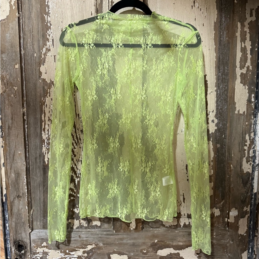 Lace layering shirt!